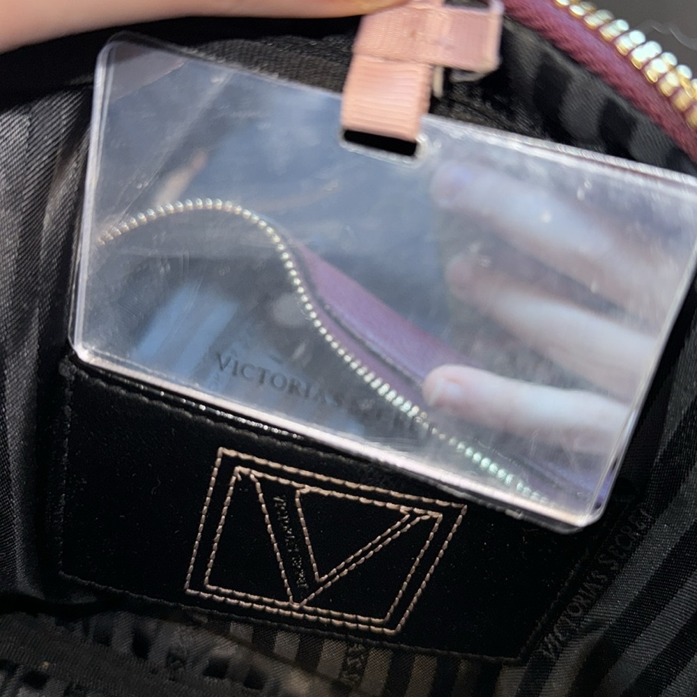 BRAND NEW VICTORIA SECRET CROSSBODY FOR SALE - Picture 5 of 5